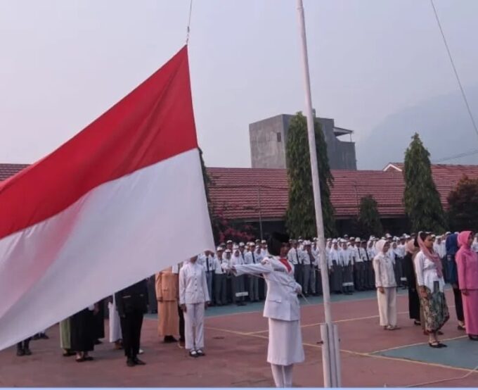 Upacara Memperingati hari Pahlawan Tahun 2024